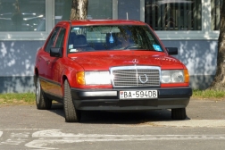 Mercedes-Benz 200 D