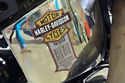 Harley-Davidson FLSTN Heritage Softail