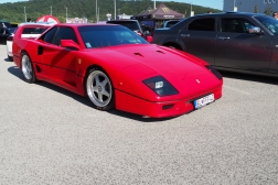 replika Ferrari F40
