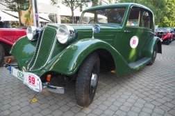 Tatra 75 Saloon