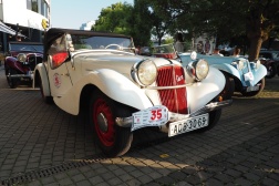 Aero 30 Roadster