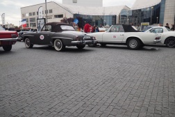 Mercedes-Benz 190 SL, Mercedes-Benz 230 SL