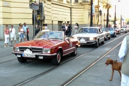Mercedes-Benz 107 Cabrio