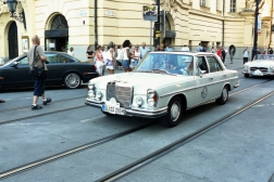 Mercedes-Benz 280