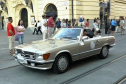 Mercedes-Benz 107 SL