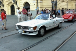 Mercedes-Benz 500 SL