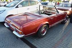 Mercedes-Benz 230 SL