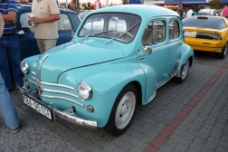 Renault 4CV
