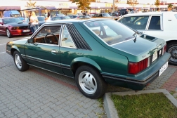 Ford Mustang V6 Fastback