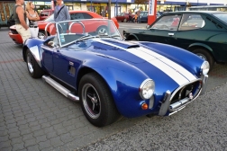 AC Shelby Cobra 427