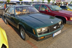 Ford Mustang V6 Fastback