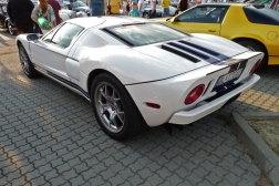 Ford GT (2005)