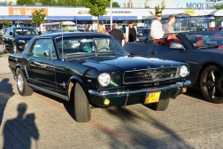 Ford Mustang Coupe