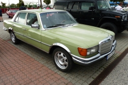 Mercedes-Benz 300 D
