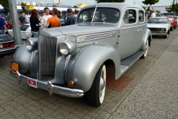 Packard Eight Touring Sedan de luxe