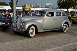 Packard Eight Touring Sedan de luxe