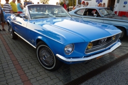 Ford Mustang Convertible