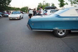 Porsche 911, Chrysler 300 2-Door Hardtop