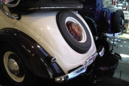 Mercedes-Benz 170V-W136