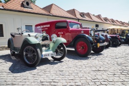 Aero 662, Škoda 104