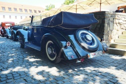 Tatra 75