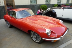 Jaguar E-Type 4.2