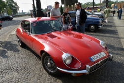 Jaguar E-Type V12