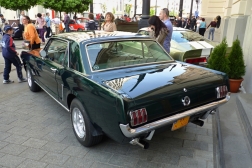 Ford Mustang Coupe