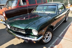 Ford Mustang Coupe