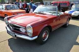 Mercedes-Benz 230 SL