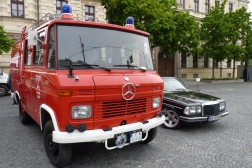 Mercedes-Benz LF408G
