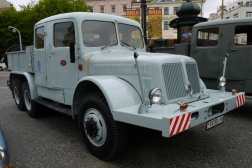 Tatra 141