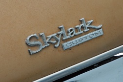 Buick Skylark Custom