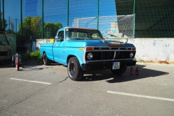 Ford F-100