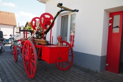 štvorkolesová hasičská striekačka Seltenhofer frigyes fiai
