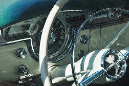 Oldsmobile Ninety-Eight Holiday