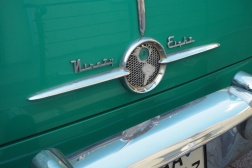 Oldsmobile Ninety-Eight Holiday